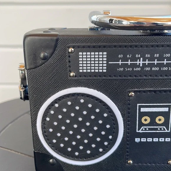 Boom box purse - Picture 2 of 5